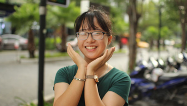 Trần Bảo Ngân, nữ sinh 3 lần giành Học bổng Học nhanh của FUNiX đã chia sẻ những bí quyết học tập IT trực tuyến ngay giữa tâm dịch Covid. Bên cạnh nỗ lực học tập, Ngân còn có một 