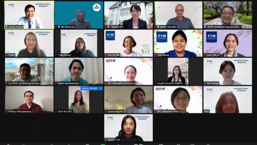 Chương trình có sự tham gia của hai diễn giả chính là là Giáo sư Bas Baskaran của Đại học Deakin (Australia) và Giáo sư Takako Ochi của Đại học Gunma (Nhật). 