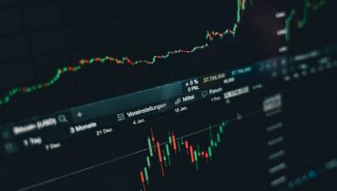 Proof of work? Proof of stake? Bạn có thể đã nghe những thuật ngữ khó hiểu này liên quan đến tiền điện tử, nhưng chúng có nghĩa là gì?
