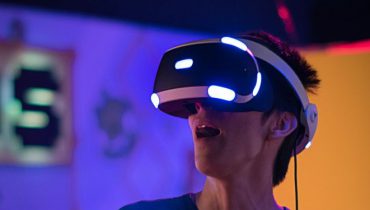 Meta bước đầu giải quyết vấn đề quấy rối tình dục trên nền tảng VR của mình với việc ra mắt tính năng Personal Boundary (Ranh giới cá nhân).