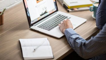 Nếu bạn muốn ngăn người khác lấy cắp nội dung từ trang web của mình, bạn có thể làm như vậy ở một mức độ nào đó với sự trợ giúp của CSS, JavaScript và jQuery. Trong bài viết này, bạn sẽ học cách tắt tính năng lựa chọn văn bản, cắt, sao chép, dán và nhấp chuột phải vào trang web.