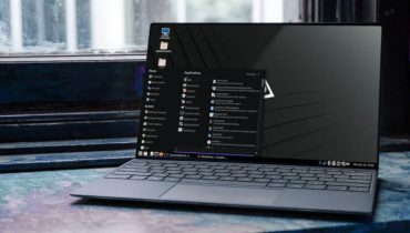 Nếu bạn mới bắt đầu với Microsoft Azure, bạn nên làm quen với các công cụ được dùng để tương tác với môi trường đám mây Azure. Chúng có vẻ hơi phức tạp, nhưng mỗi công cụ đều có công dụng riêng biệt để giúp bạn đạt được điều mình muốn. Hãy cùng khám phá công dụng và cách sử dụng những công cụ này. 