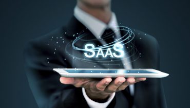 Phần mềm dưới dạng dịch vụ (SaaS) so với đám mây