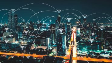 Internet đến từ đâu đó, nhưng chính xác là từ đâu? Và liệu chúng ta có thể tự tạo ra internet của riêng mình?