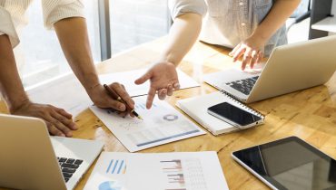 Phân tích dữ liệu Data analyst là gì?