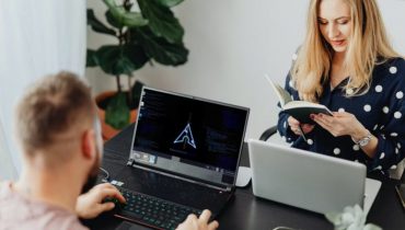 BlackArch là một bản phân phối kiểm thử xâm nhập nổi tiếng dựa trên Arch Linux, nhưng không phải ai cũng biết về các tính năng độc đáo tạo nên sự khác biệt của nó. Dưới đây là mọi thứ bạn cần biết về BlackArch.