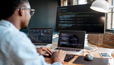 Chi phí khóa học lập trình Backend