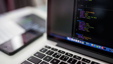 Cơ hội việc làm mở rộng cho lập trình viên web