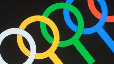Thử nghiệm mới của Google Search với tên gọi Search Generative Experience, hay SGE, sẽ cạnh tranh trực tiếp với Bing AI và ChatGPT. Bài viết sẽ hướng dẫn bạn cách tham gia danh sách chờ của Search Labs để là một trong những người đầu tiên thử nghiệm SGE của Google.
