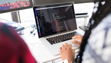 Học lập trình Python ở đâu? 3 khóa học trực tiếp 