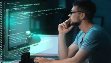Học công nghệ thông tin làm gì? 7 cơ hội nghề nghiệp bạn nên biết  (Nguồn: Internet)