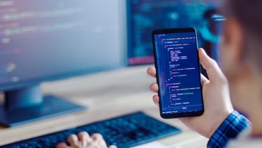 Muốn học lập trình mobile chuyên sâu nên đăng ký học ở đâu